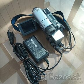 SONY DCR-TRV12E na MiniDV kazety, plne funkcna, otestovana - 1