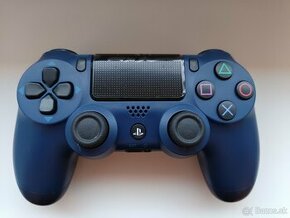 Tmavomodrý nový ovládač na playstation 4 PS4