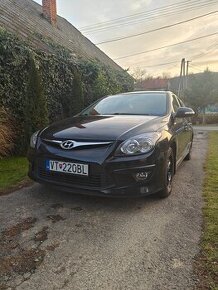 Predám Hyundai i30 r.2010