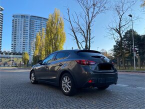 Mazda 3 2.0 Skyactiv G120 Attraction