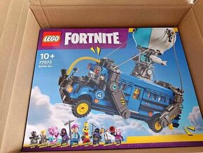 LEGO® Fortnite 77073 Bojový autobus