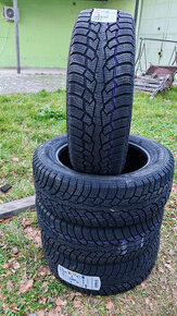 Zimné pneu 215/60 R17C --- NOKIAN