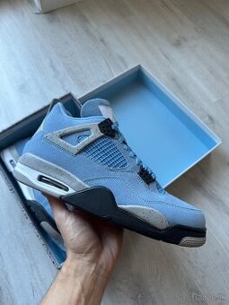 Nike Jordan 4 University Blue