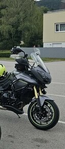 Triumph Tiger 1050SE