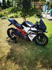 KTM RC 390 2017