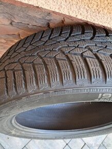 195/50 R16 Nokian