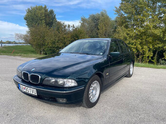 Predám BMW e39 520i