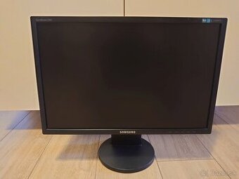 22" LCD monitor Samsung SM 2243BW