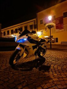 Predam Yamaha YZF R1