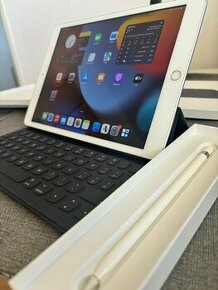 Apple iPad 32gb + Magic Keyboard + Apple pencil