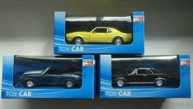 Welly 1/43 Chevrolet Camaro, Chevelle, Pontiac GTO Hot Wheel - 1