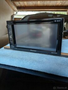 Pioneer AVH x2700BT - 1