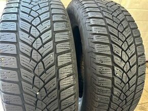 215/65R16 - 1