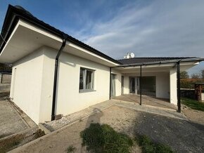 4i bungalov 109 m2, pozemok 494 m2, novostavba, Čaradice