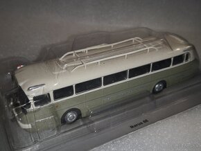 Predám kovový zberateľský model autobusu Ikarus 66,  1:72