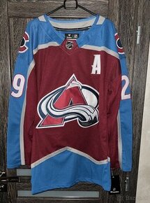 NHL DRES COLORADO AVALANCHE ,, MACKINNON “