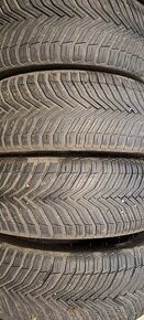 Predám 4ks celoročné 215/50r17-91W Michelin