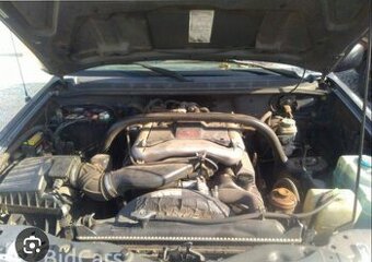 Motor Suzuki Grand Vitara 2.5 v6