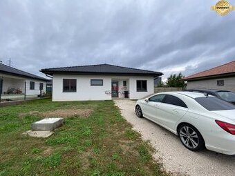 Staviame pre Vás 4 iz bungalov v Piešťanoch a okolí - 1