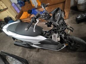 Honda pcx 125cm r.v 2020