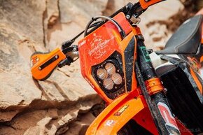 Svetlo Baja designs KTM Exc