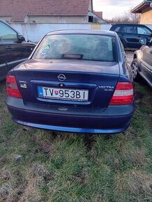 Predam Opel Vectra