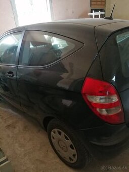 Prodám Mercedes Benz A160 169 2.0CDI 66 KW ROK 2006 3 DVER