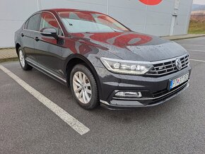 Volkswagen Passat 1.5 TSI EVO OPF R-Line Highline DSG