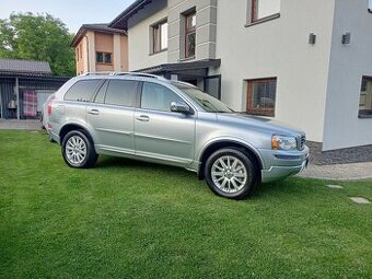 VOLVO XC90 D5