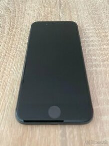 iPhone 8 64GB black - 1