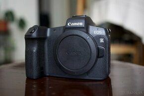 Canon EOS R