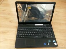 predám nefunkčný notebook Sony Vaio PCG-71211M - 1