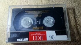 Kupim/Maxell kazety UDll 90 Chrome