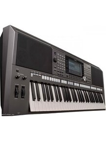 Keyboard Yamaha PSR S770