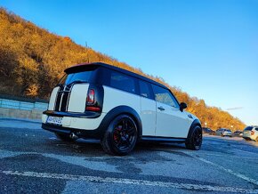 MINI Cooper Clubman sport 1.6i STK 2026 XENON PANORAMA