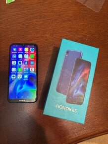 Honor 8S