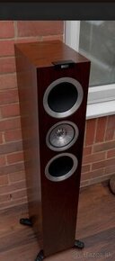 KEF R500