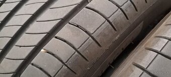 Predám 4ks jazdené letné 215/55r18-99V Michelin