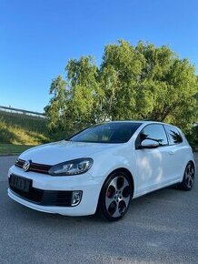 Volkswagen Golf IV GTI 2.0 TFSI DSG = F1, 210PS, Top Stav =