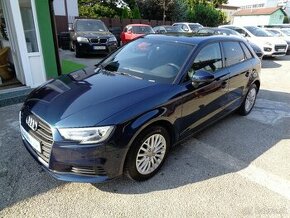 Audi A3 Sportback 1.6 TDI Basis S tronic 104 000km - 1