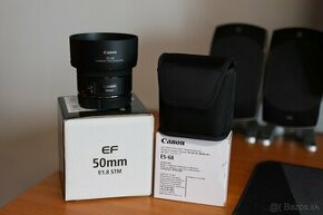 Canon EF 50mm STM + Canon ES-68 clona