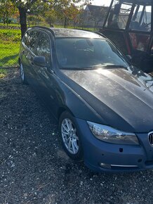 BMW E91 2011 135kw manuál PO NEHODE A PO VEMENE ROZVODU