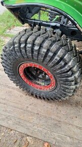 Maxxis trepadro conpetition 37x12.5 r16 - 1