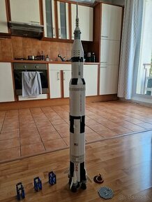 Lego NASA Apollo Saturn V