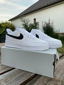 Nike Air Force 1 White Black - 1