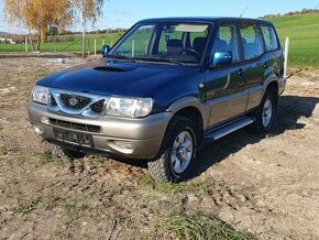 Nissan Terrano 2.7 tdi 92kw 4x4 7miestne - 1