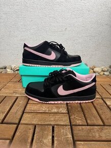 Nike SB Dunk Low