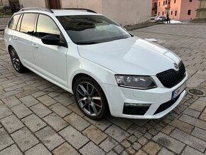 Škoda Octavia kombi RS 2.0 TDI DSG