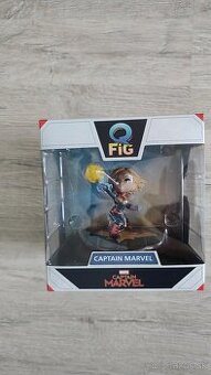 Q Fig Captain Marvel figurina