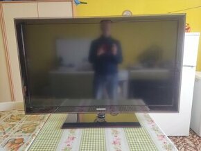 46'' Samsung LE46C550 - 1